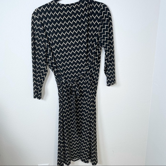 Connected Apparel Wrap Dress - Picture 7 of 10